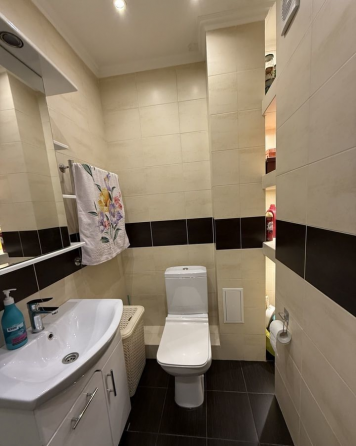 Сдаётся на длительный период просторная однокомнатная квартира в Куйбышевском районе Донецк