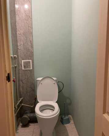 Сдаётся: квартира. Кол-во комнат: 2 Общая площадь квартиры: 45 кв. м. Район: Калининский Донецк