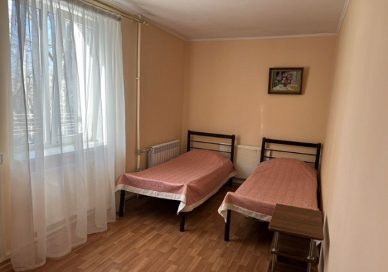 Сдаётся: квартира. Кол-во комнат: 2 Общая площадь квартиры: 43 кв. м. Район: Куйбышевский Донецк