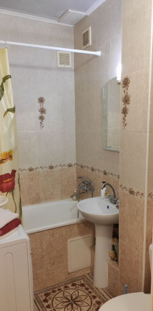 Сдаётся в долгосрочную аренду двухкомнатная квартира в Калининском районе Донецк