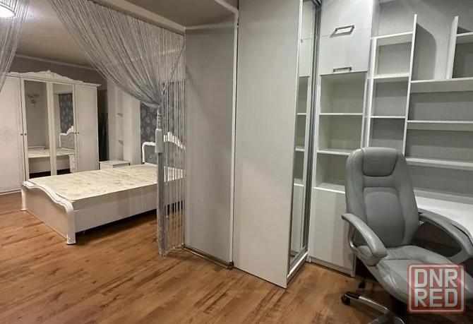 Первая сдача крупногабаритной трехкомнатной квартиры по адресу Калининский район, проспект Ильича. Донецк - изображение 4