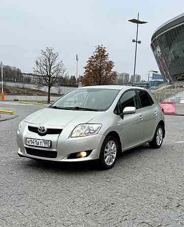 Продам Toyota Auris Макеевка