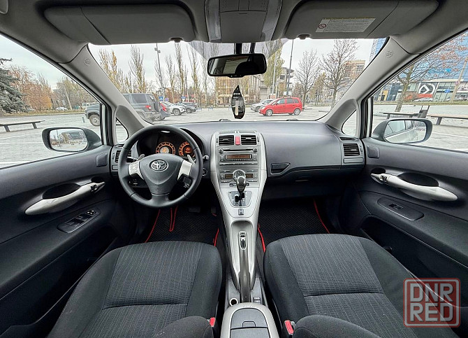 Продам Toyota Auris Макеевка - изображение 4