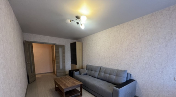 Сдаётся: квартира. Кол-во комнат: 1 Общая площадь квартиры: 36 кв. м. Город: Донецк.Район: Ленинский Донецк