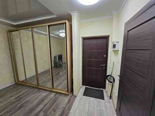 Сдам крупногабаритную 1 комнатную квартиру Калининский район Донецк