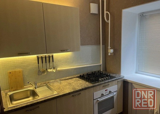 Однокомнатная квартира в Калининском районе Ориентир Молоко на Ильича Донецк - изображение 1