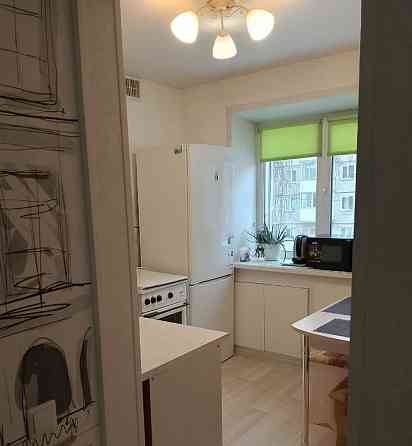 Сдается:Двухкомнатная квартира Этаж:2/5 Район:Ленинский Донецк