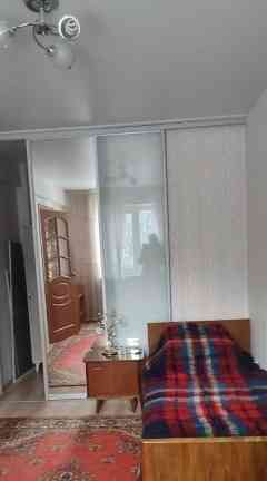 Сдается:Двухкомнатная квартира Этаж:3/5 Район:Кировский Донецк