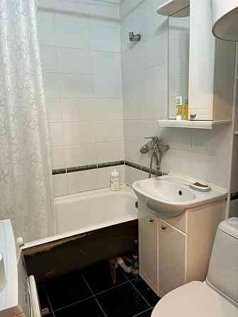 Сдается:Двухкомнатная квартира Этаж: 3/5 Район:Ленинский Донецк