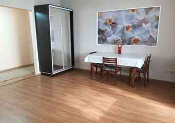 Сдается: 1 комнатная квартира Этаж: 7/10 Район: Калининский Район Донецк