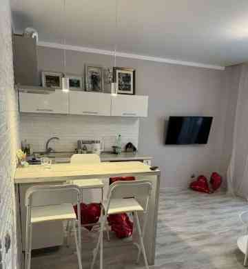 Сдается: Двухкомнатная квартира Этаж: 4/9 Район: Ворошиловский Донецк