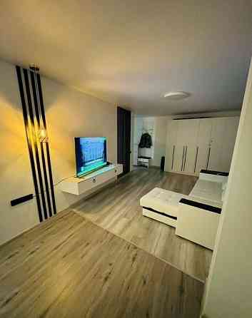 Сдается: 1 комнатная квартира Ул Артёма Этаж: 5/14 Район: Киевский район Донецк