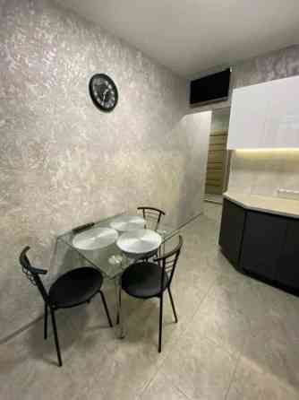 Сдам отличную 2-комнатную квартиру 60м2 Буденовский район Донецк