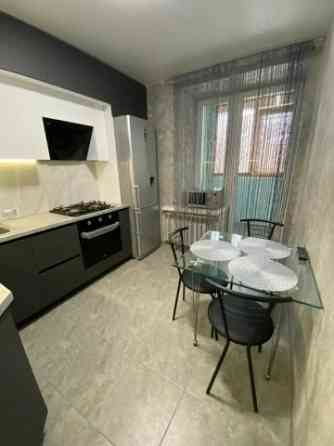 Сдам отличную 2-комнатную квартиру 60м2 Буденовский район Донецк