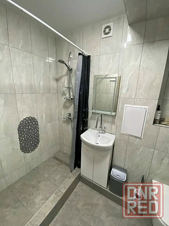 Сдам отличную 2-комнатную квартиру 60м2 Буденовский район Донецк - изображение 1