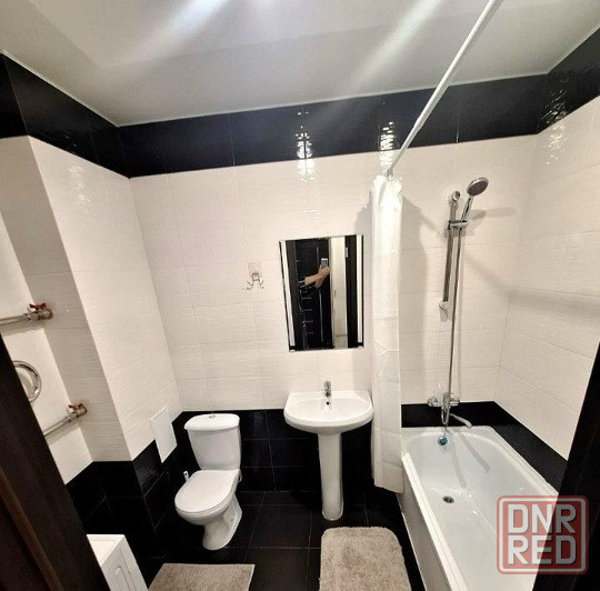 Сдаётся: квартира-студия. Кол-во комнат: 2. Общая площадь квартиры: 37 кв. м. Район: Ворошиловский Донецк - изображение 3