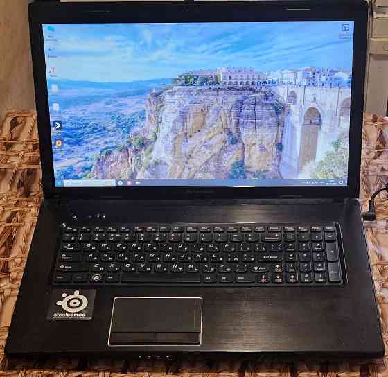 17.3" Lenovo IdeaPad G770 Макеевка