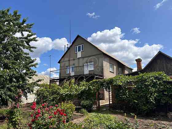 Продам Дом 170м2 + Флигель 45м2 ул. Гоженко Луганск