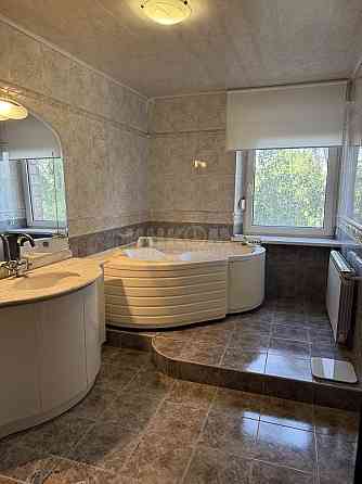 Продам 4к. 167м2 район Донбасс Центр Города Луганск