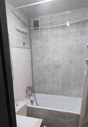 Сдается:2 комнатная квартира Этаж:1/5 Район:Калининский Донецк