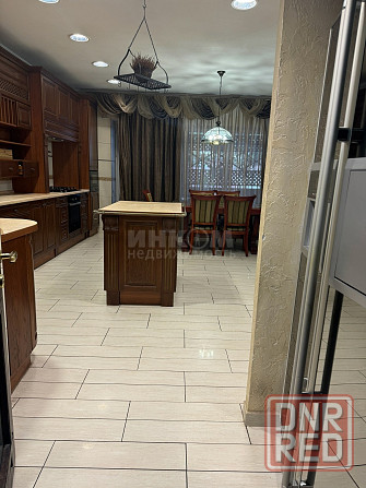 Продам Дом 300м2 ул. Кармелюка рн Авиацентра Луганск - изображение 1