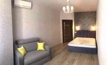 Калининский район На Ул. Овнатаняна Сдается только долгосрочно. Донецк