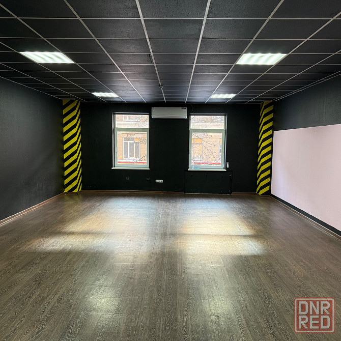 офис в районе "Цум" ул.Артема Донецк - изображение 3