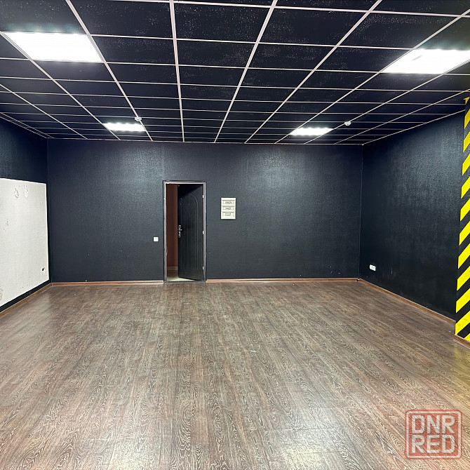 офис в районе "Цум" ул.Артема Донецк - изображение 2