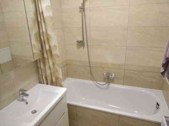 Сдаётся 2кв.Расположенная в Киевском рн.,ул.Артёма 2/9 этаж. Донецк