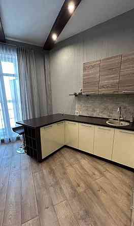 Сдается: Квартира-студия Этаж: 10/10 Донецк