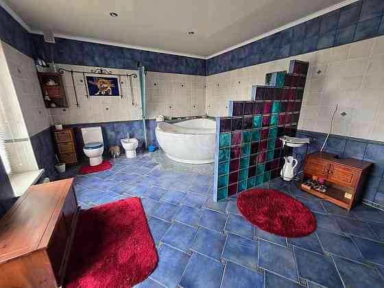 Продам Дом 776м2 район Черный Кот Луганск