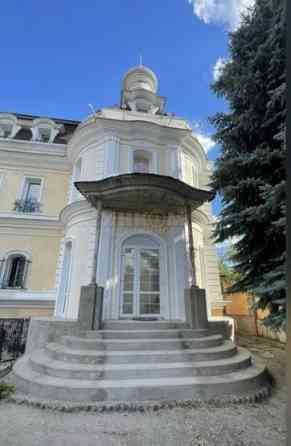 Продам Дом 776м2 район Черный Кот Луганск