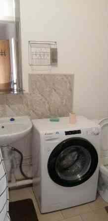 Сдается: Квартира-студия Этаж: 9/10 Донецк