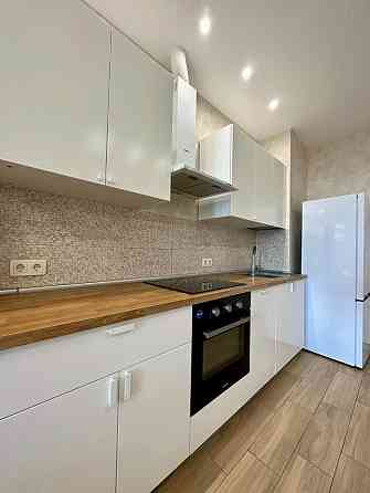 Сдается 2-комнатная квартира 64 кв. м Донецк