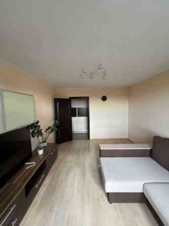 Сдается 2-комнатная квартира 55 кв. м Район: Киевский Донецк