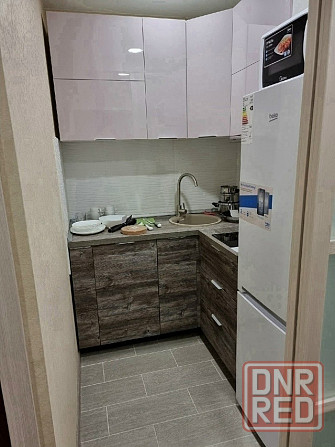 Сдаётся 1-комнатная квартира (38 кв.м) в Ворошиловском районе Донецк - изображение 1