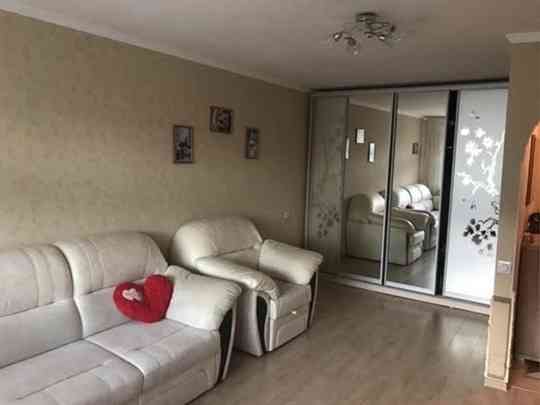 Сдам 1 ком. квартиру теплую , чистую , светлую а главное уютную Донецк