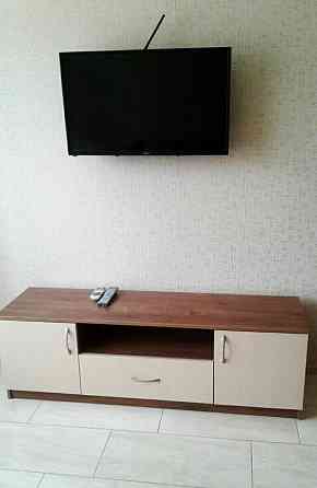 Сдаётся на длительный период уютная светлая студия в Киевском районе Донецк