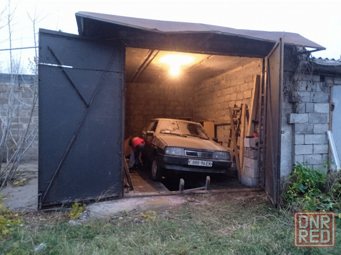 продам гараж агк локомотив Донецк - изображение 1