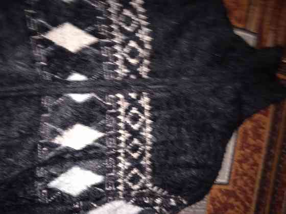 Продам новую кофту на мальчика Макеевка