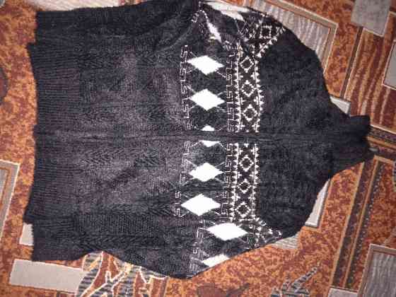 Продам новую кофту на мальчика Макеевка