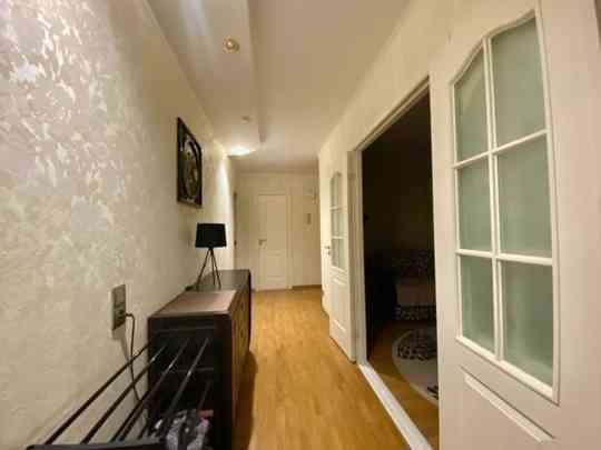 Двухкомнатная квартира с хорошим свежим ремонтом Ленинский Донецк