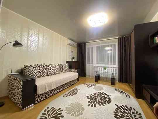 Двухкомнатная квартира с хорошим свежим ремонтом Ленинский Донецк