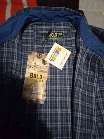 Продам новую рубашку на мальчика Макеевка