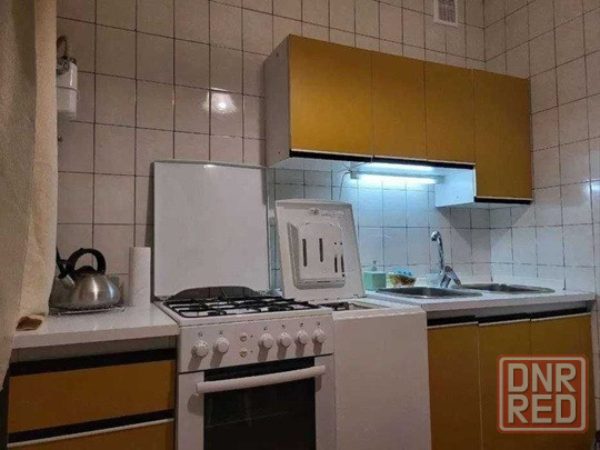 Сдаётся 1кв.в Ленинском рн Донецк - изображение 1