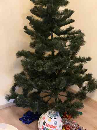 Продам Ёлку в идеальном состоянии Донецк