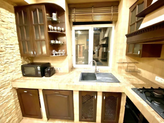 Сдаётся 2-комнатная квартира в Ворошиловском районе Донецк