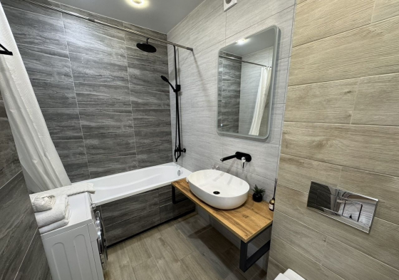 Сдам однокомнатную квартиру в Калининском районе жк Европейский Донецк