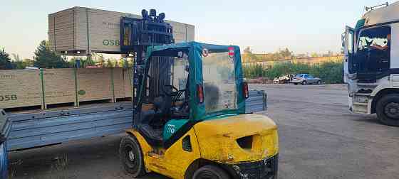 Аренда вилочного погрузчика 3.0 тонны с доставкой к месту работ. Донецк