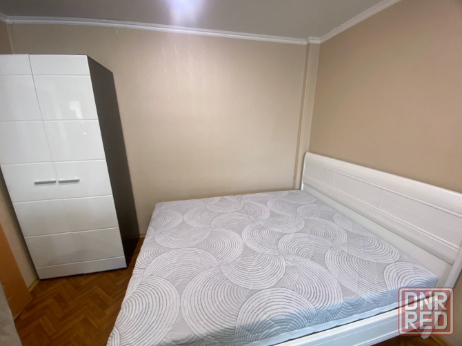 Сдам двухкомнатную квартиру в Ворошиловском районе, Белый Лебедь Донецк - изображение 2